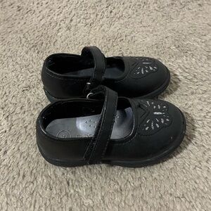 Cherokee Black Mary Jane Velcro Dress Shoes with Butterfly Design Girl Size 5